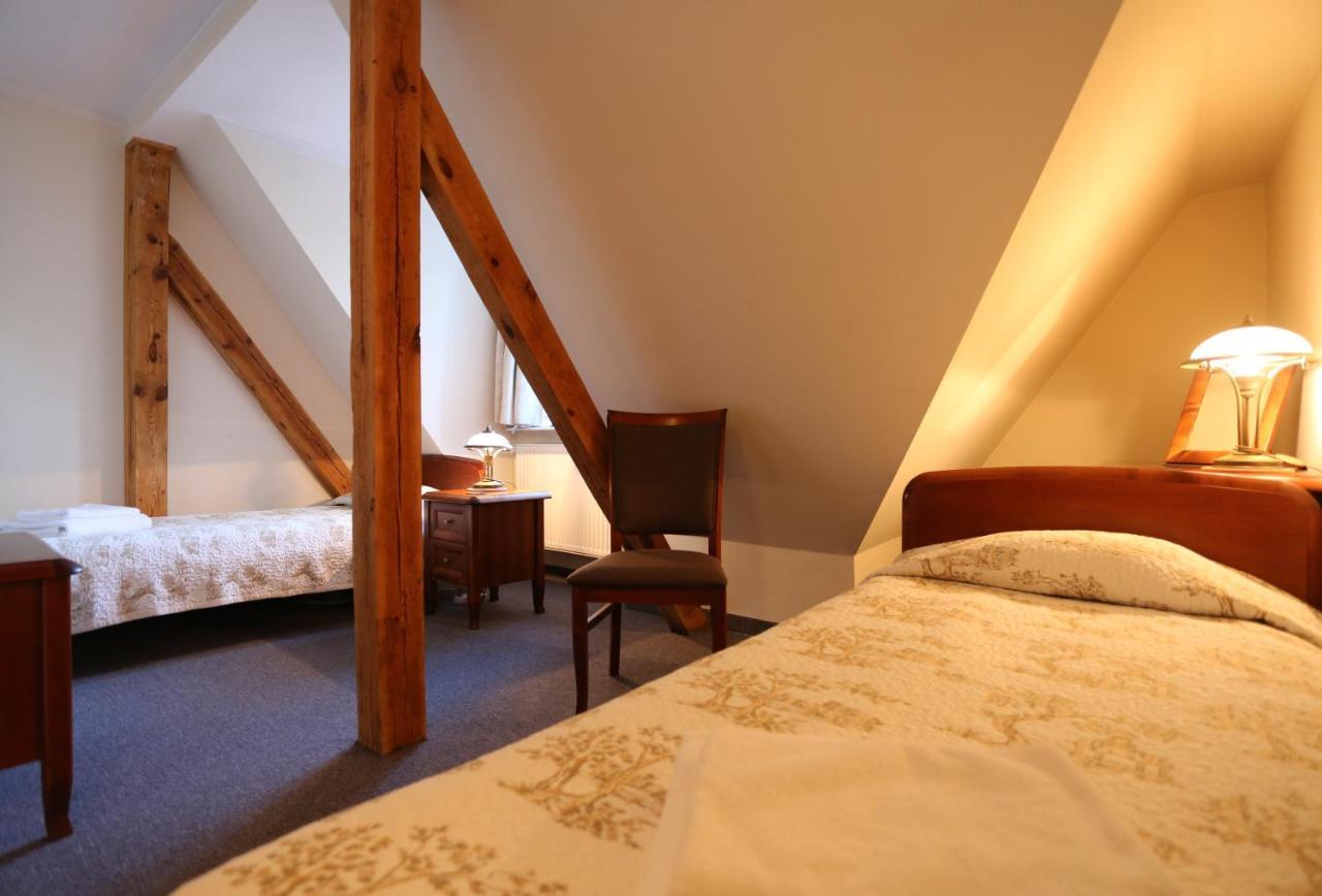 Bed and Breakfast Lesniczowka Nibork Nidzica Exterior foto